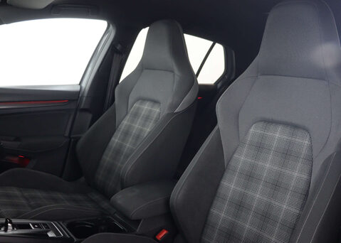 Volkswagen Golf 2.0 Golf GTD TDI Semi-Auto 5dr 47