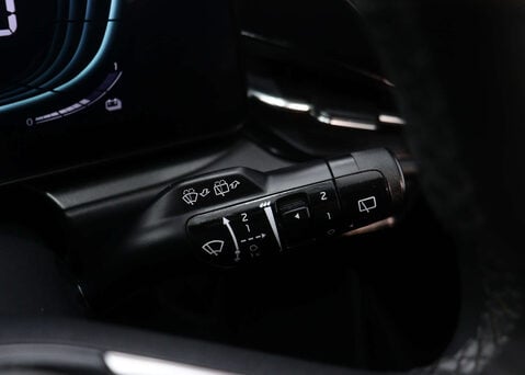 Kia Niro 1.6 Niro 2 HEV Semi-Auto 5dr 41