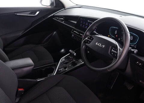Kia Niro 1.6 Niro 2 HEV Semi-Auto 5dr 45