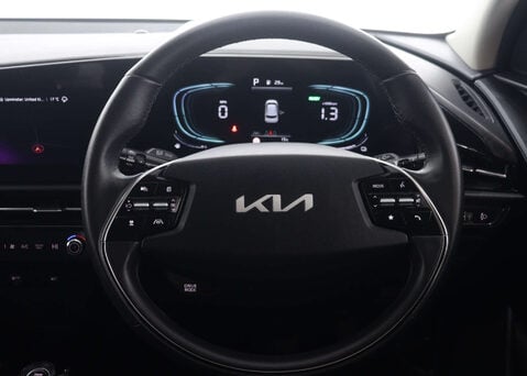 Kia Niro 1.6 Niro 2 HEV Semi-Auto 5dr 17