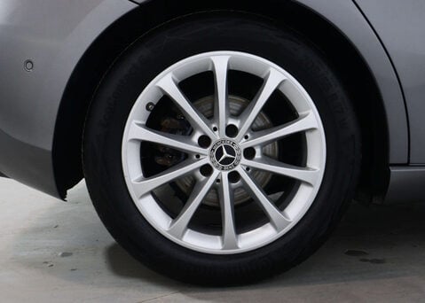 Mercedes-Benz A Class 1.3 A 200 Sport Exeutive Auto 5dr 13