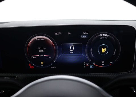 Mercedes-Benz A Class 1.3 A 200 Sport Exeutive Auto 5dr 17