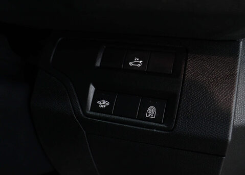 Peugeot 5008 1.5 5008 GT Line Premium Blue HDi S/S Auto 5dr 34