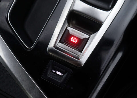 Peugeot 5008 1.5 5008 GT Line Premium Blue HDi S/S Auto 5dr 29