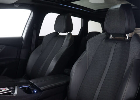 Peugeot 5008 1.5 5008 GT Line Premium Blue HDi S/S Auto 5dr 42