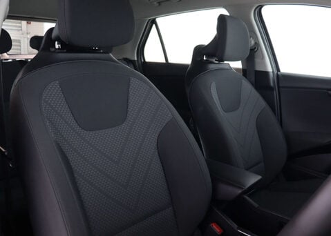 Kia Niro 1.6 Niro 2 HEV Semi-Auto 5dr 45