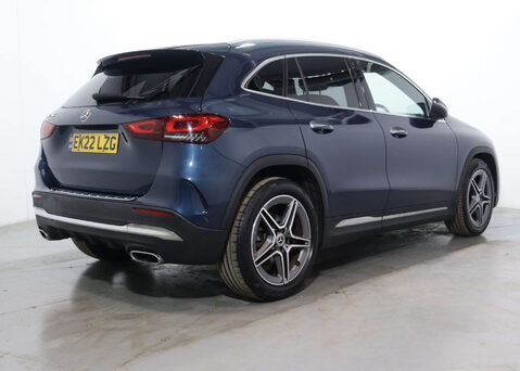 Mercedes-Benz GLA 1.3 GLA 180 AMG Line Premium Auto 5dr 11