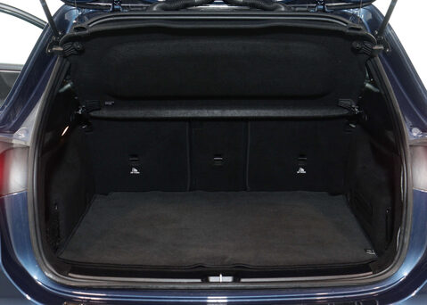 Mercedes-Benz GLA 1.3 GLA 180 AMG Line Premium Auto 5dr 48