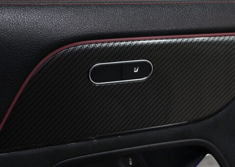 Mercedes-Benz GLA 1.3 GLA 180 AMG Line Premium Auto 5dr 38