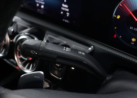 Mercedes-Benz CLA Class 1.3 CLA 180 AMG Line Premium Plus 2 Auto 4dr 37