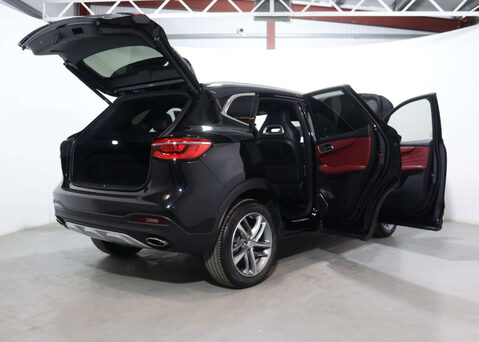 MG HS 1.5 HS Exclusive Semi-Auto 5dr 57