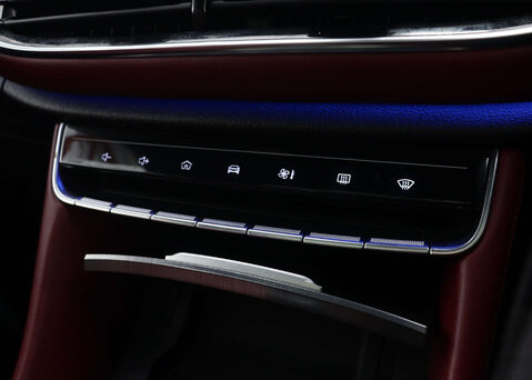 MG HS 1.5 HS Exclusive Semi-Auto 5dr 29