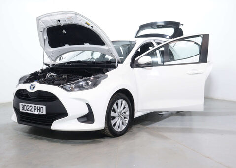 Toyota Yaris 1.5 Yaris Icon HEV CVT 5dr 50
