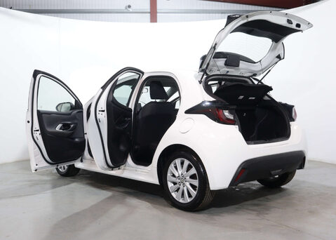 Toyota Yaris 1.5 Yaris Icon HEV CVT 5dr 52