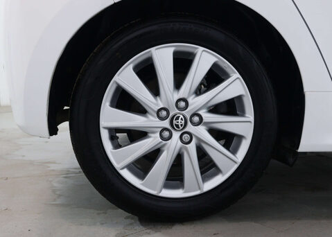 Toyota Yaris 1.5 Yaris Icon HEV CVT 5dr 13