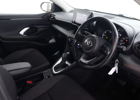 Toyota Yaris 1.5 Yaris Icon HEV CVT 5dr 36