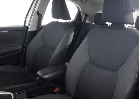 Toyota Yaris 1.5 Yaris Icon HEV CVT 5dr 42