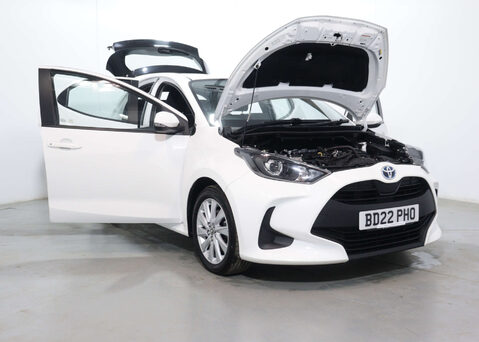 Toyota Yaris 1.5 Yaris Icon HEV CVT 5dr 48