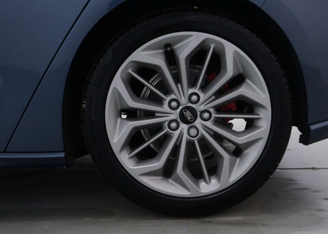 Ford Focus 1.0 Focus ST-Line X Auto 5dr 16