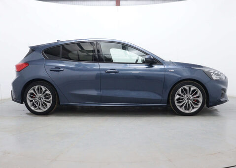 Ford Focus 1.0 Focus ST-Line X Auto 5dr 12