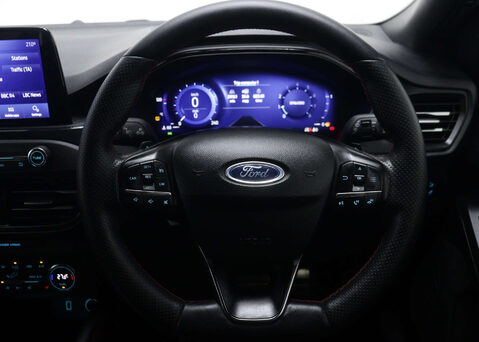 Ford Focus 1.0 Focus ST-Line X Auto 5dr 18