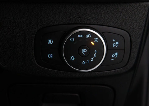 Ford Focus 1.0 Focus ST-Line X Auto 5dr 37