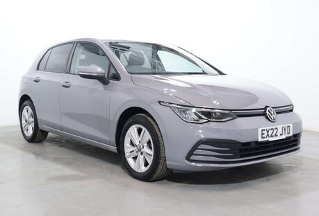 Volkswagen Golf 1.0 Golf Life eTSI Semi-Auto 5dr