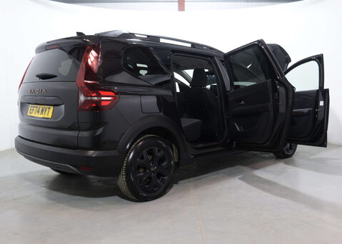 Dacia Jogger 1.6 Jogger Extreme HEV Auto 5dr 47