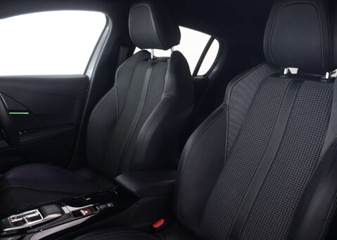 Peugeot 208 208 GT Ev 5dr 44