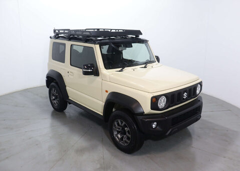 Suzuki Jimny SZ5 4X4 13