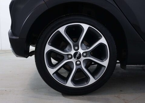 Kia Picanto 1.0 Picanto X-Line S Auto 5dr 17