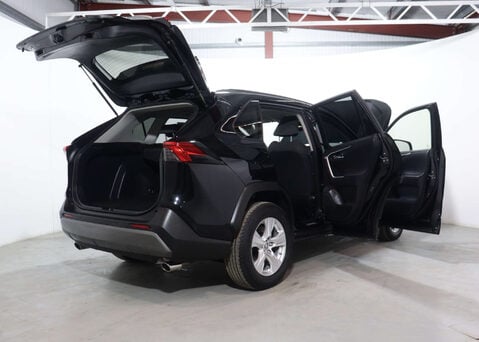 Toyota Rav4 2.5 RAV4 Icon HEV 4x2 CVT 5dr 55