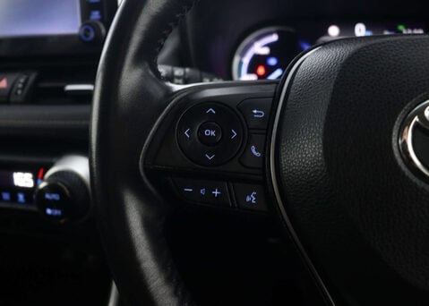 Toyota Rav4 2.5 RAV4 Icon HEV 4x2 CVT 5dr 32