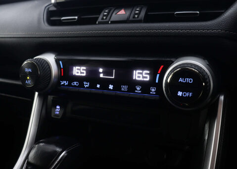 Toyota Rav4 2.5 RAV4 Icon HEV 4x2 CVT 5dr 28