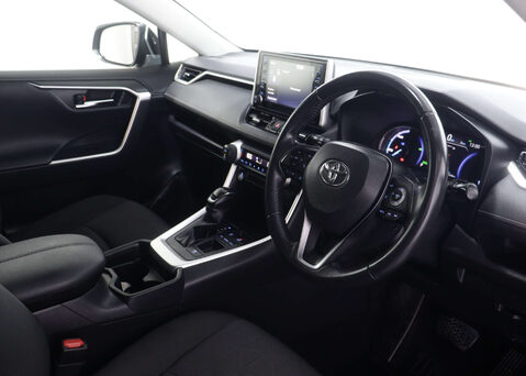 Toyota Rav4 2.5 RAV4 Icon HEV 4x2 CVT 5dr 37