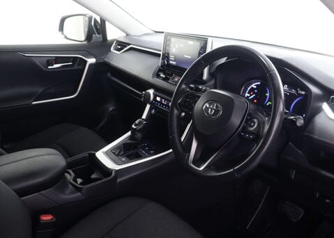 Toyota Rav4 2.5 RAV4 Icon HEV 4x2 CVT 5dr 37