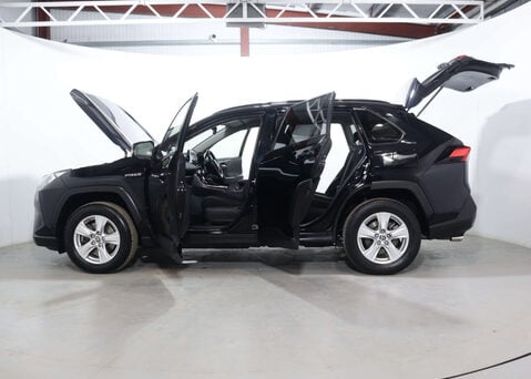 Toyota Rav4 2.5 RAV4 Icon HEV 4x2 CVT 5dr 52