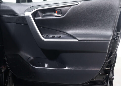 Toyota Rav4 2.5 RAV4 Icon HEV 4x2 CVT 5dr 40