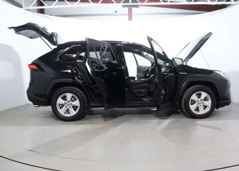Toyota Rav4 2.5 RAV4 Icon HEV 4x2 CVT 5dr 56