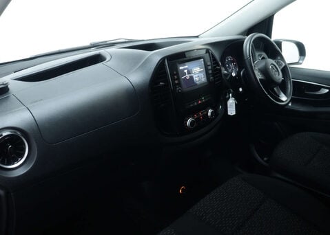 Mercedes-Benz Vito 2.0 Vito 116 CDi Tourer Select Auto L3 5dr 39