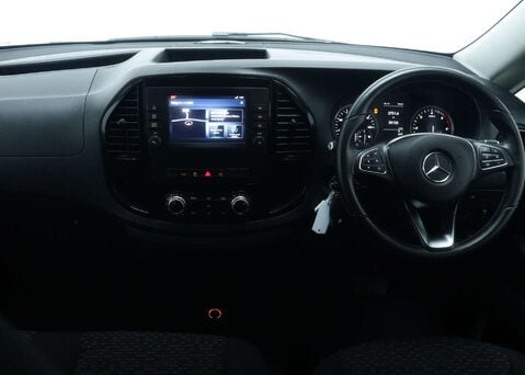 Mercedes-Benz Vito 2.0 Vito 116 CDi Tourer Select Auto L3 5dr 47