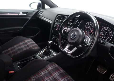 Volkswagen Golf 2.0 Golf GTi Performance TSi Semi-Auto 5dr 35