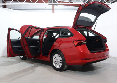 Skoda Octavia 1.0 Octavia SE Technology TSi E-Tech Semi-Auto 5dr 52