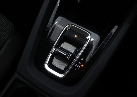 Skoda Octavia 1.0 Octavia SE Technology TSi E-Tech Semi-Auto 5dr 32