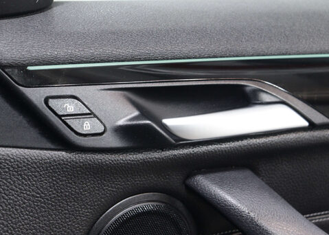 BMW X1 2.0 X1 sDrive 20i XLine Auto 5dr 36