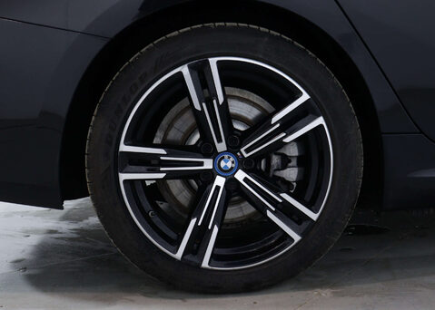 BMW 3 Series 2.0 330E M Sport Auto 5dr 13