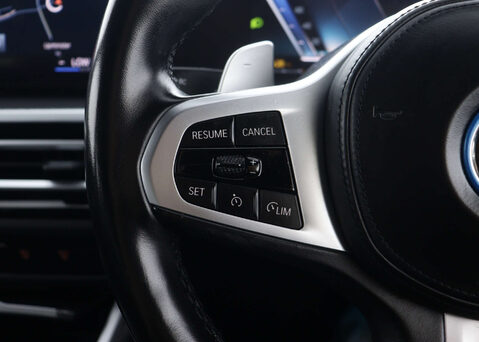 BMW 3 Series 2.0 330E M Sport Auto 5dr 40