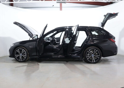 BMW 3 Series 2.0 330E M Sport Auto 5dr 59