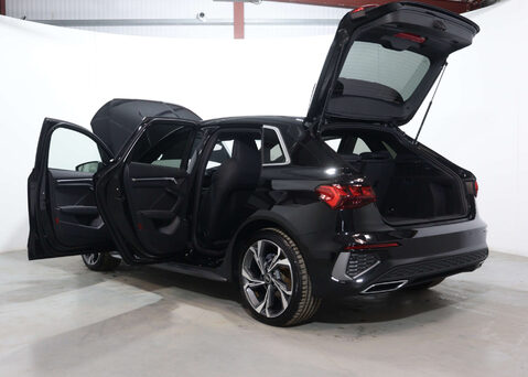 Audi A3 1.0 A3 Sportback 30 TFSI MHEV S Line Semi-Auto 5dr 58