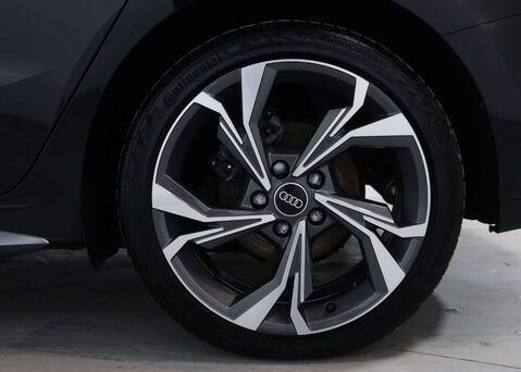 Audi A3 1.0 A3 Sportback 30 TFSI MHEV S Line Semi-Auto 5dr 16